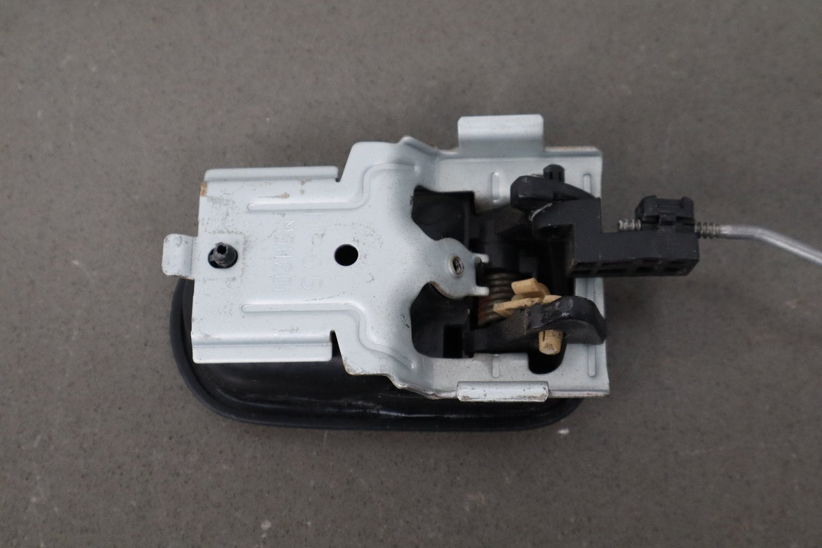 1999-2000 Mazda MX-5 Miata - Driver Door Latch