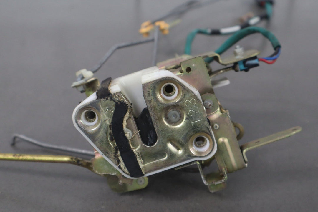 1999 - 2000 Mazda MX - 5 Miata - Driver Door Latch