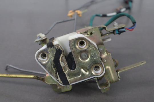 1999 - 2000 Mazda MX - 5 Miata - Driver Door Latch