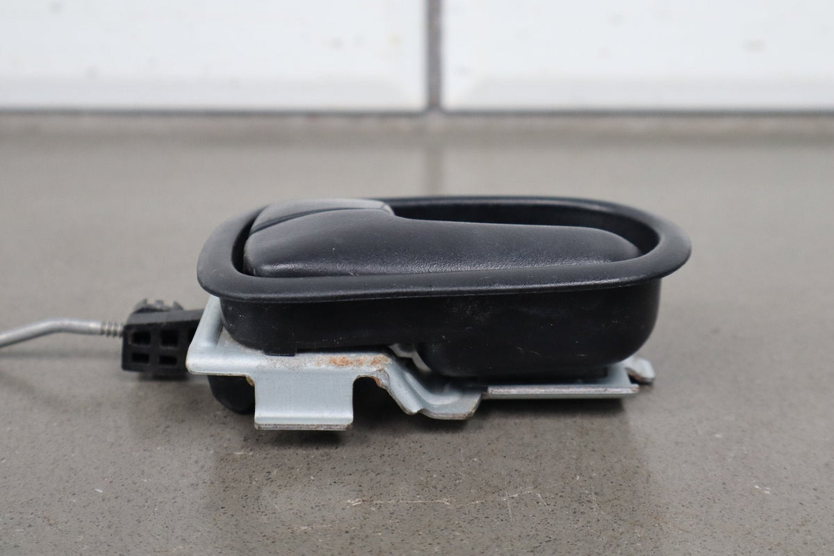 1999-2000 Mazda MX-5 Miata - Driver Door Latch