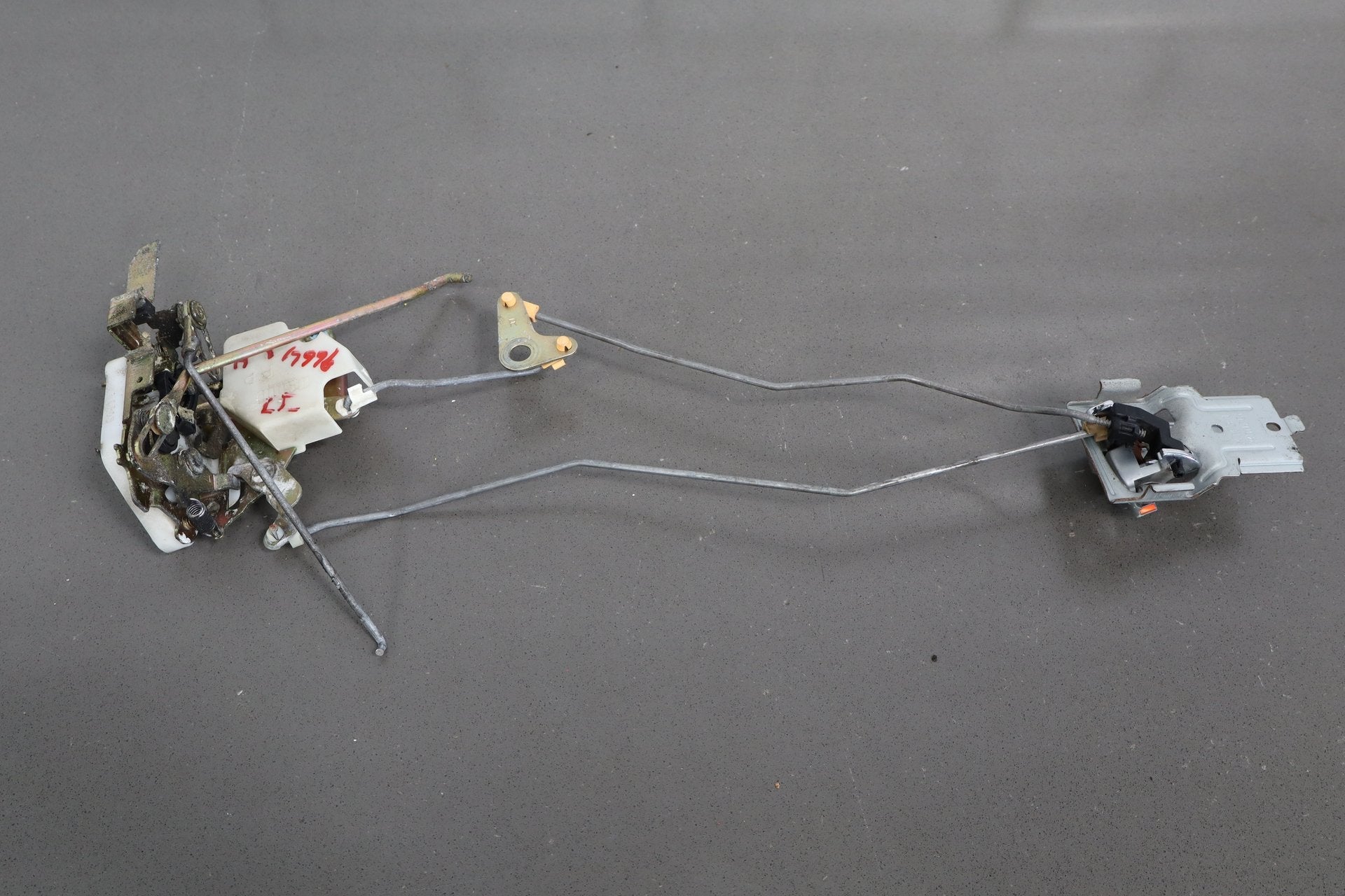 1999-2000 Mazda MX-5 Miata- Driver Door Latch