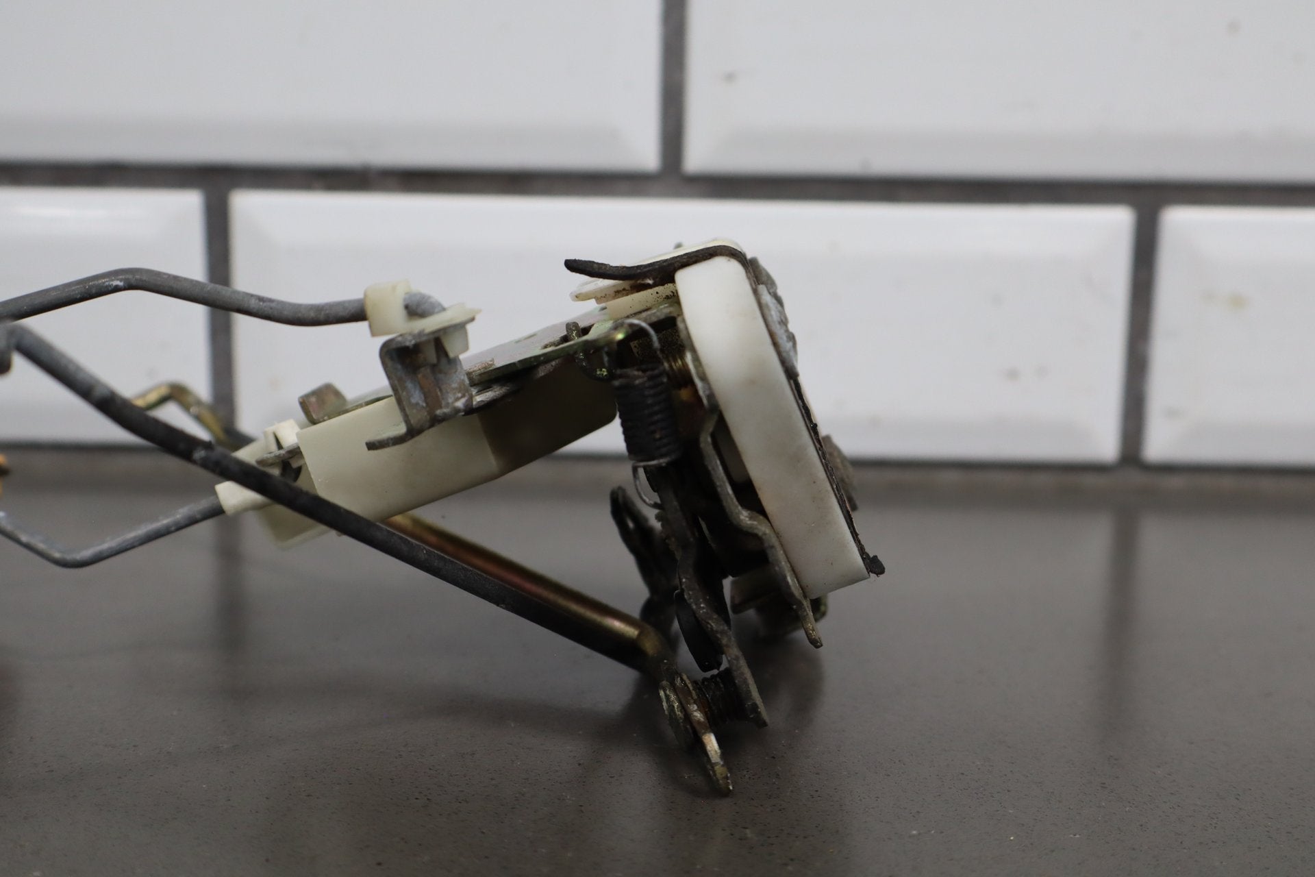 1999-2000 Mazda MX-5 Miata- Driver Door Latch