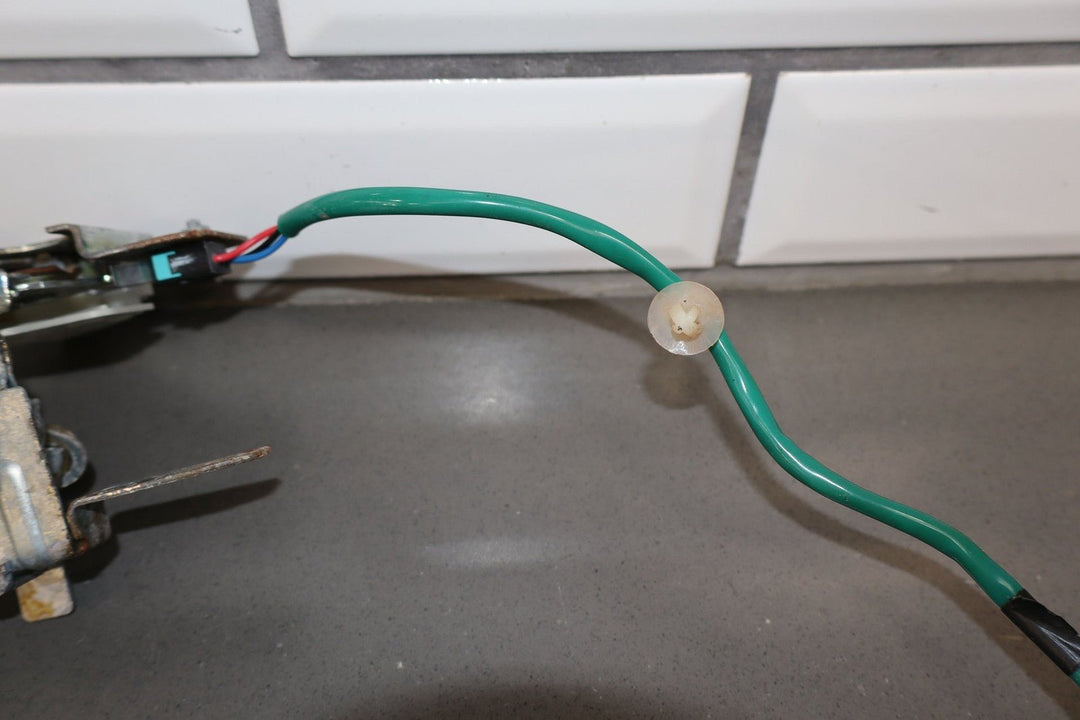 1999 - 2000 Mazda MX - 5 Miata - Driver Door Latch