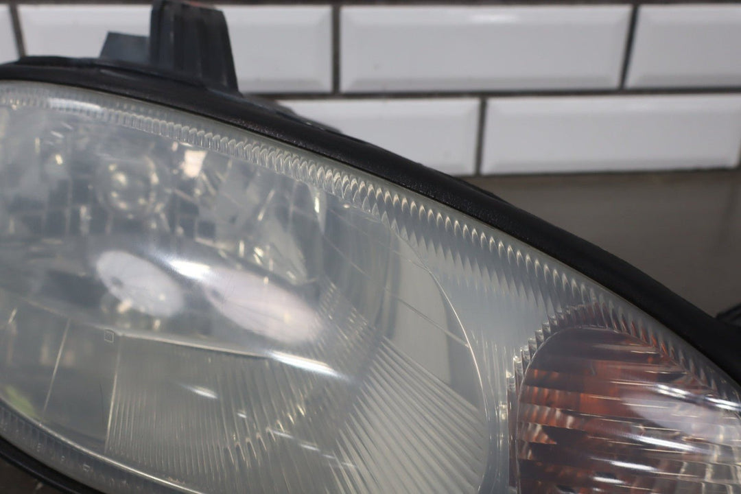 1999 - 2000 Mazda MX - 5 Miata Right Headlamp NC1051030E