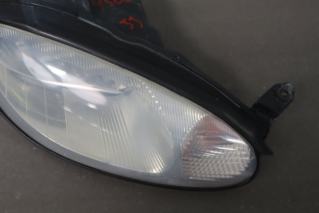 1999 - 2000 Mazda MX - 5 Miata Right Headlamp NC1051030E