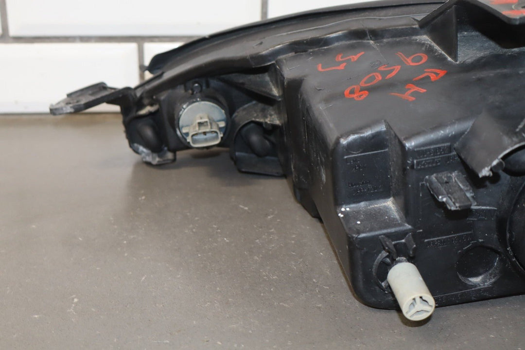 1999 - 2000 Mazda MX - 5 Miata Right Headlamp NC1051030E