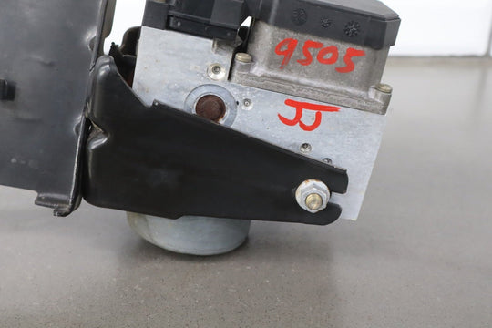 1999 - 2002 Camaro Firebird 5.7L LS1 ABS Brake Unit Anti Lock W/ Traction Control