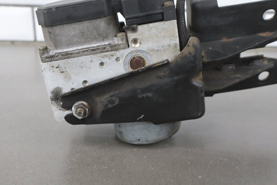 1999 - 2002 Camaro Firebird 5.7L LS1 ABS Brake Unit Anti Lock W/ Traction Control