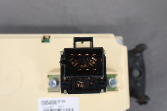 1999 - 2002 Chevrolet Silverado 2500 Climate Control 15054698 OEM