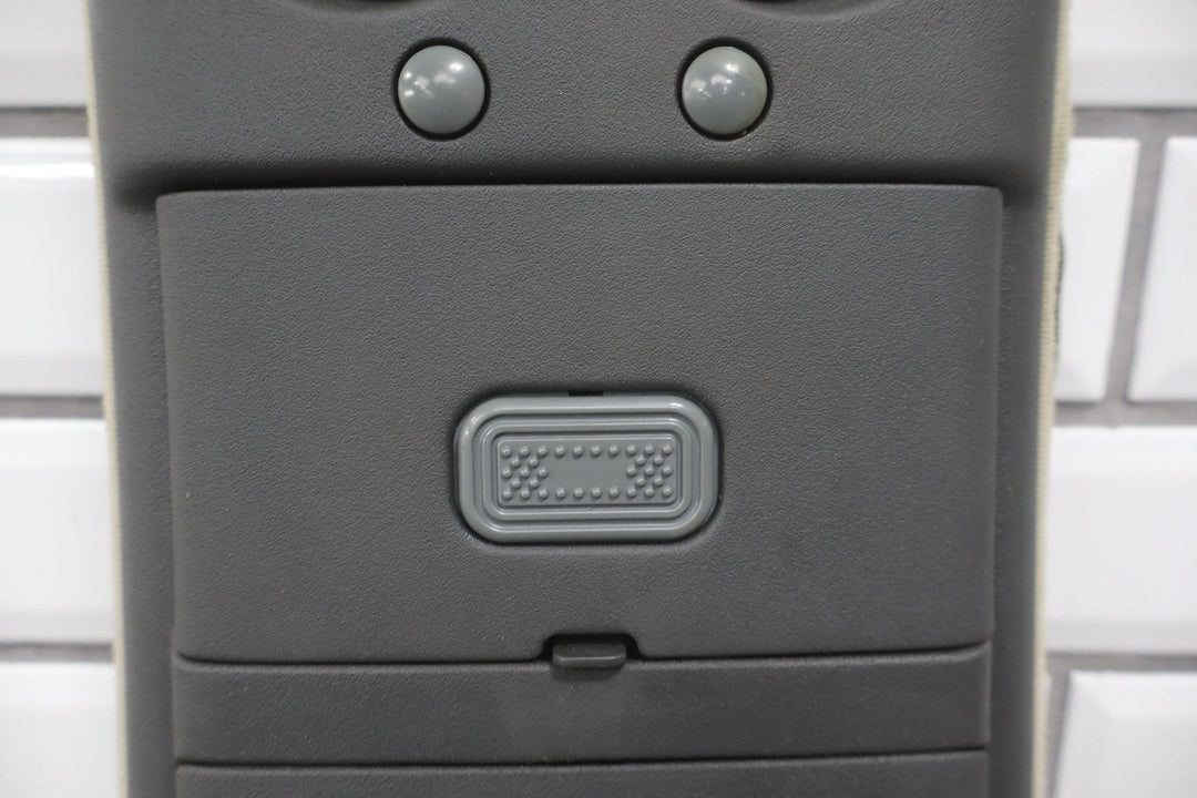 1999 - 2002 Chevrolet Silverado 2500 HD Roof Console OEM