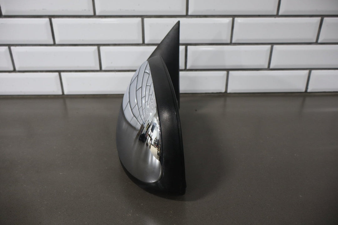 1999 - 2002 Chevrolet Silverado 2500 Left Door Mirror Light Pewter 11 15172247