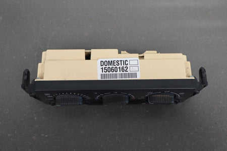 1999-2002 Chevrolet Silverado 3500 Climate Control 19244874 OEM
