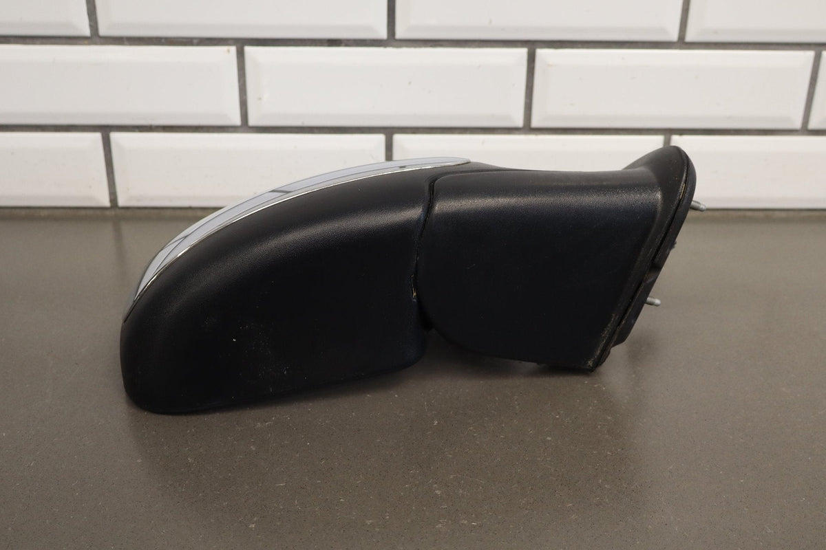 1999-2002 Chevrolet Silverado 3500 Right Door Mirror Chrome OEM