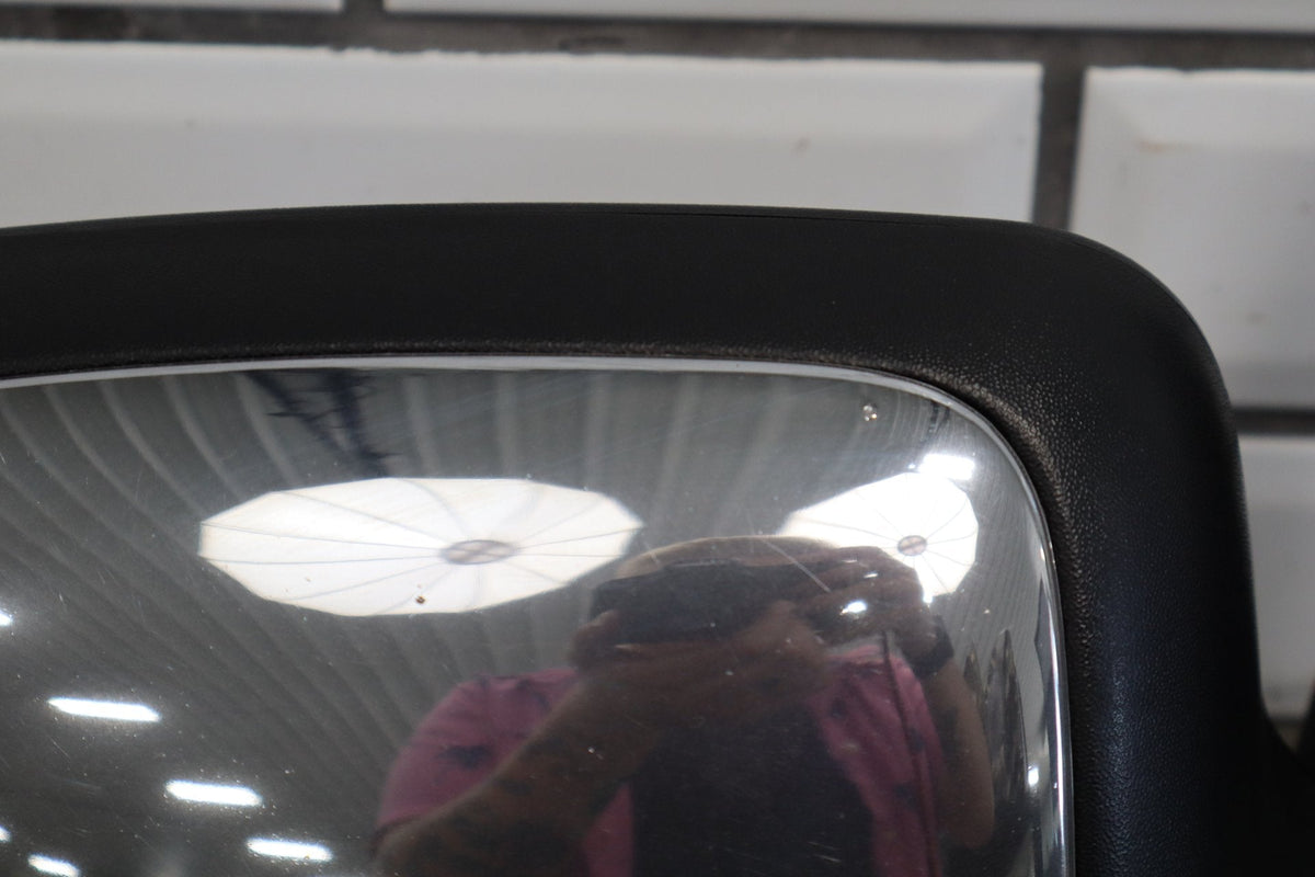 1999-2002 Chevrolet Silverado 3500 Right Door Mirror Chrome OEM