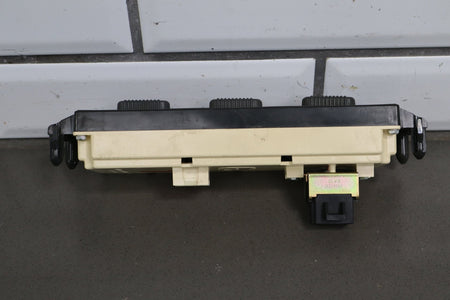 1999-2002 Chevrolet Silverado GMC Sierra GMT800 Climate Control No Defrost