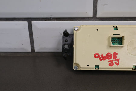 1999-2002 Chevrolet Silverado GMC Sierra GMT800 Climate Control No Defrost