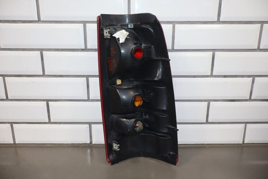 1999 - 2002 Chevrolet Silverado GMT800 Taillight Set Left/Right OEM