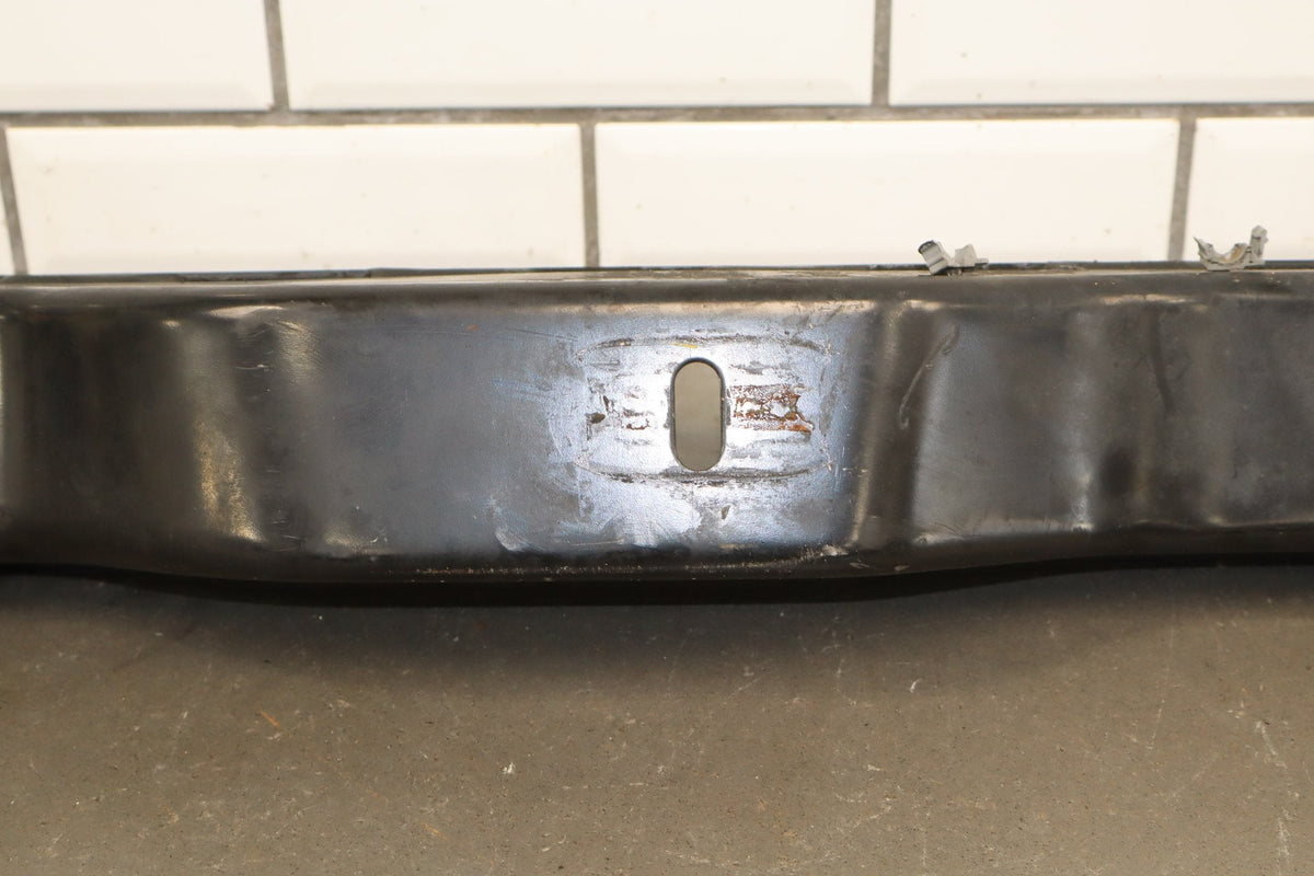 1999-2002 Chevrolet Silverado Transmission Crossmember OEM 2WD 4.3l