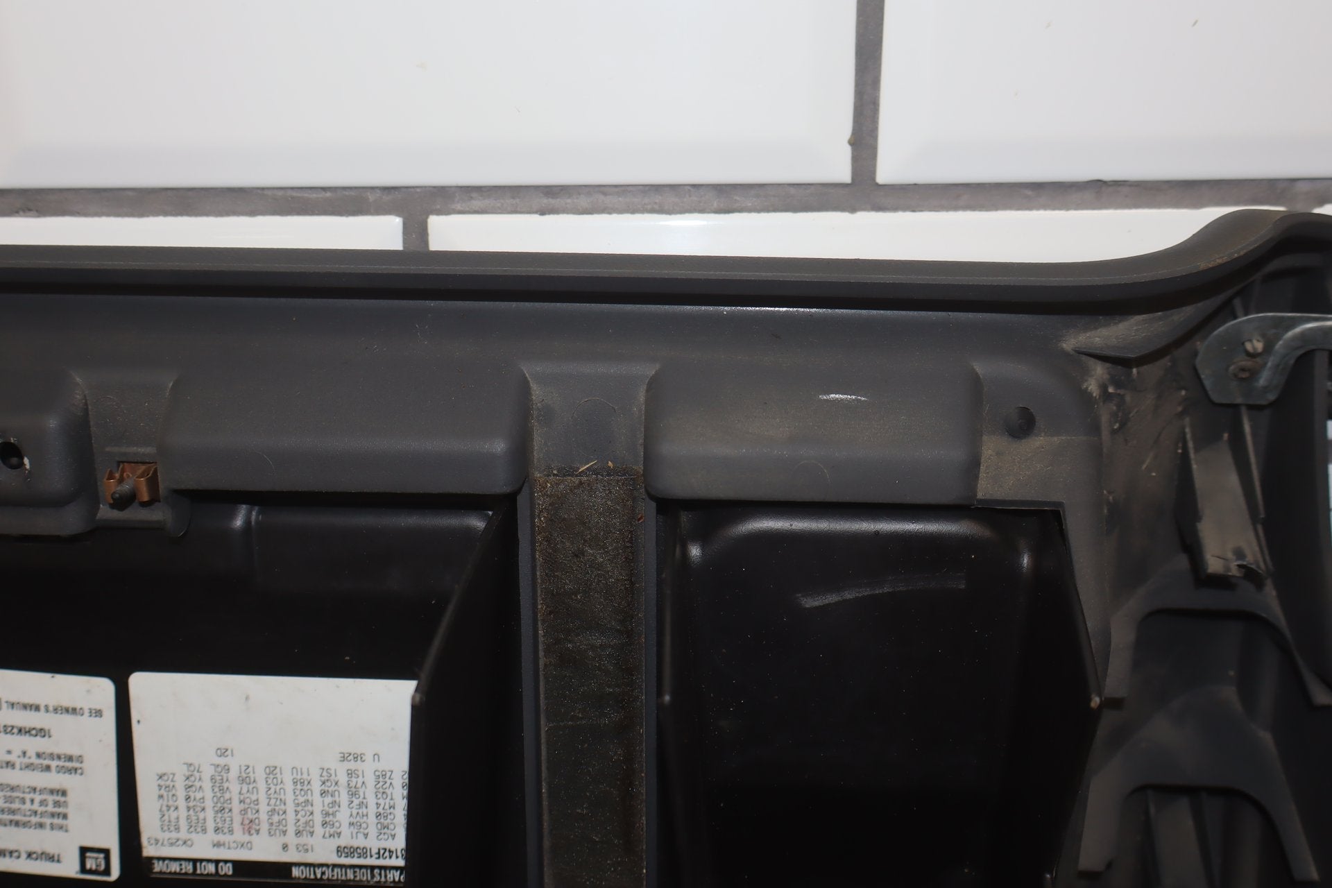 1999-2002 Chevrolet Silverado/GMC Sierra GMT800 Glove Box Graphite (Jump Seat)