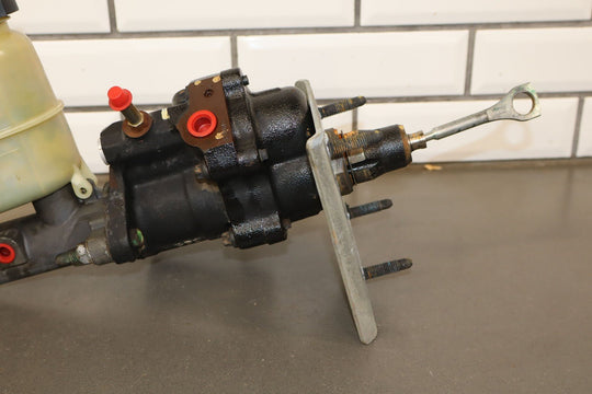 1999 - 2002 Chevy GMC 2500HD Hydroboost Brake Booster with Master Cylinder