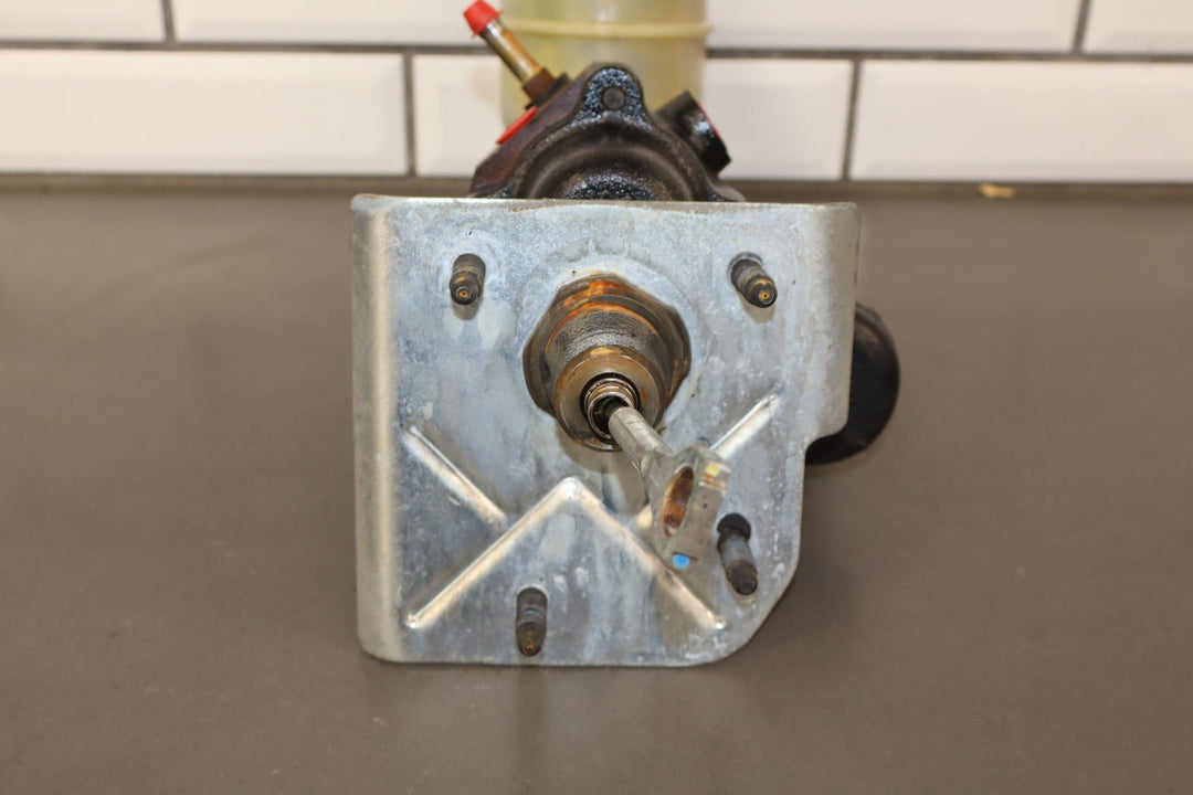 1999 - 2002 Chevy GMC 2500HD Hydroboost Brake Booster with Master Cylinder