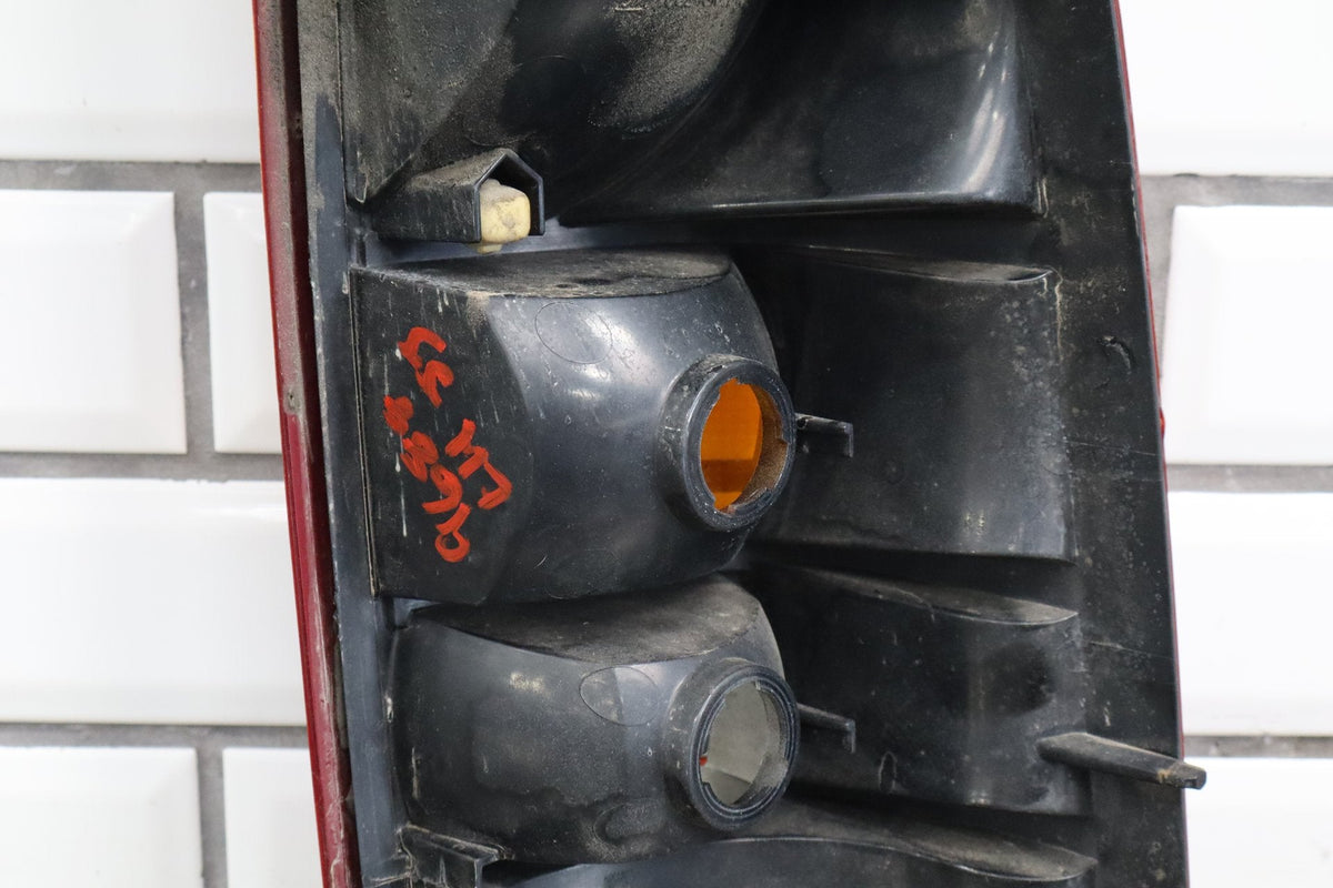 1999-2002 Chevy Silverado 99-06 GMC Sierra OE Tail Lights Lamps Set Left/Right
