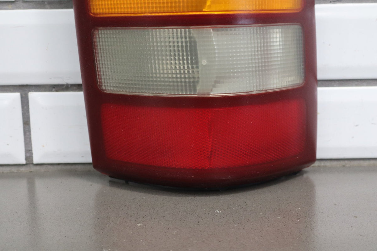 1999-2002 Chevy Silverado 99-06 GMC Sierra OE Tail Lights Lamps Set Left/Right
