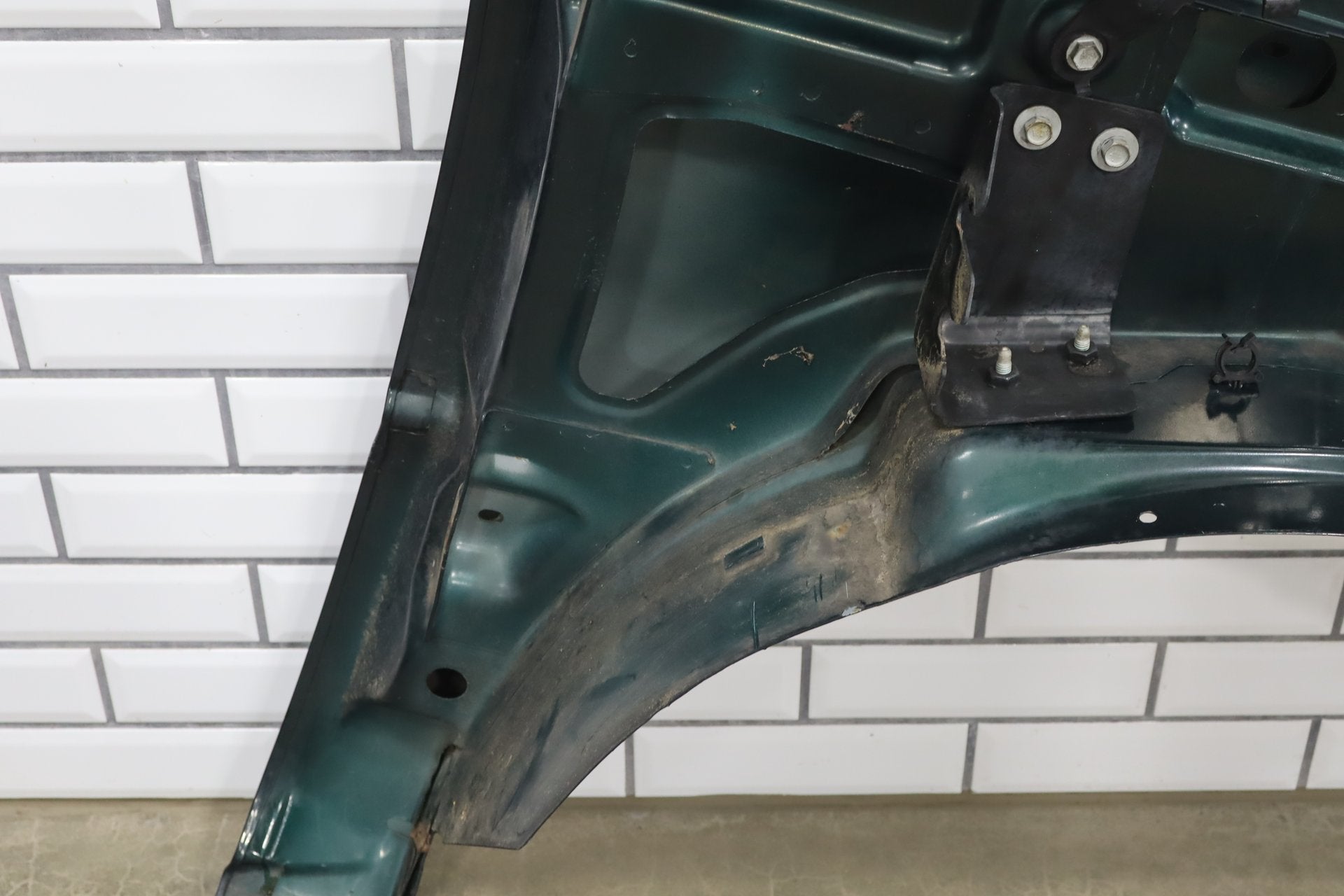 1999-2002 Chevy Silverado 99-06 Tahoe Suburban Left LH Fender Forest Green 47