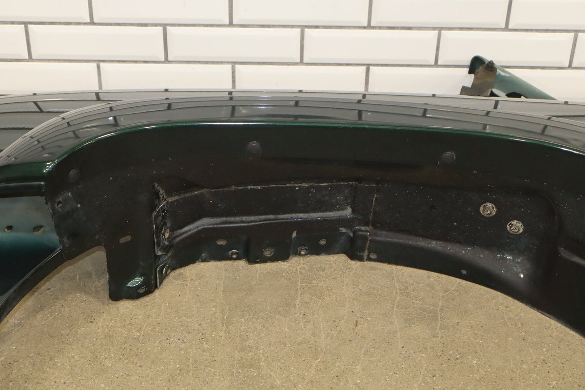 1999-2002 Chevy Silverado 99-06 Tahoe Suburban Left LH Fender Forest Green 47