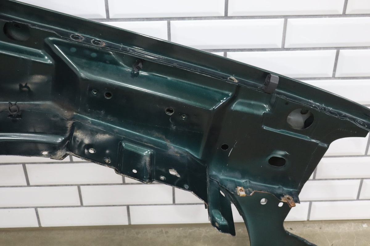 1999-2002 Chevy Silverado 99-06 Tahoe Suburban Left LH Fender Forest Green 47
