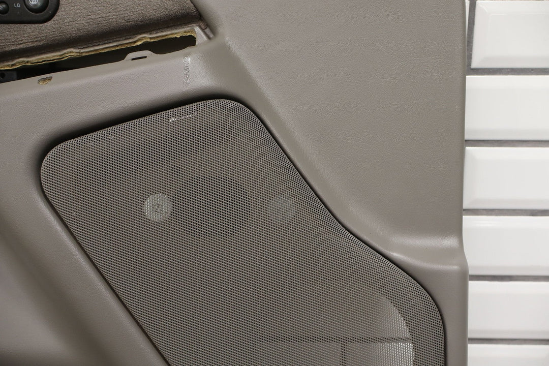 1999 - 2002 Chevy Silverado GMC Sierra Left Front Door Panel GMT800