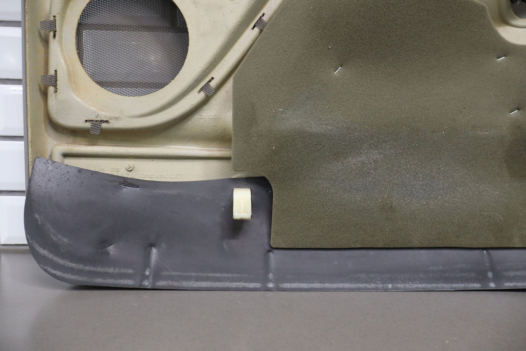 1999 - 2002 Chevy Silverado GMC Sierra Left Front Door Panel GMT800
