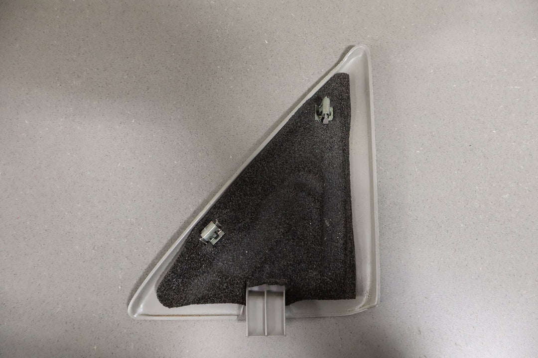 1999 - 2002 Chevy Silverado GMC Sierra Left Front Door Panel GMT800