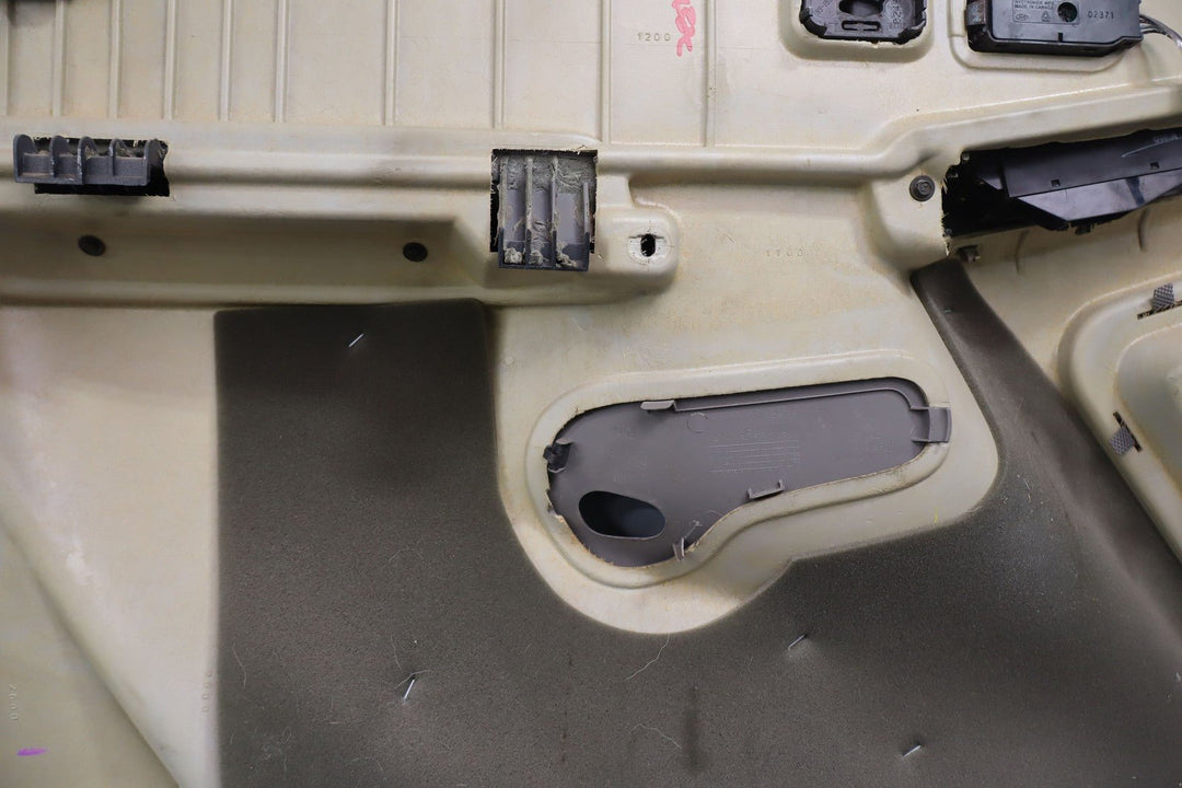 1999 - 2002 Chevy Silverado GMC Sierra Right Front Door Panel GMT800