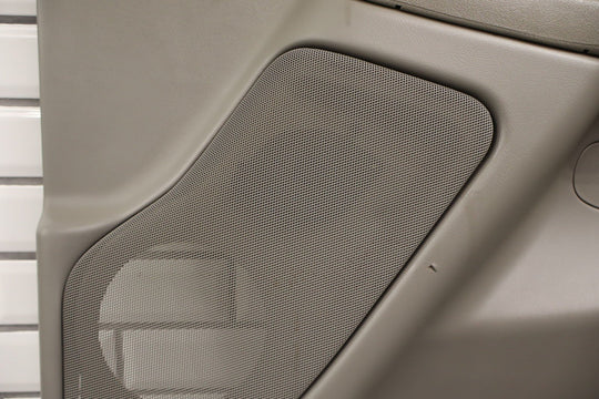 1999 - 2002 Chevy Silverado GMC Sierra Right Front Door Panel GMT800