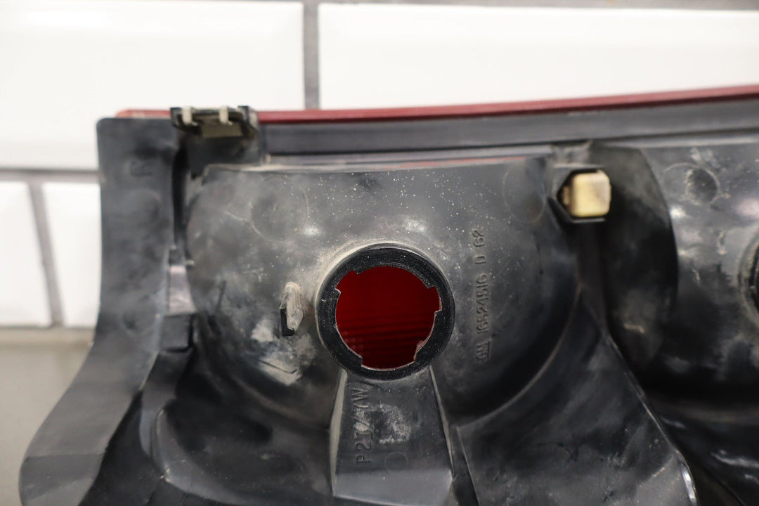 1999 - 2002 Chevy Silverado GMT800 OEM Left & Right Tail Lights