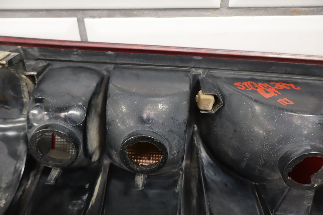 1999 - 2002 Chevy Silverado GMT800 OEM Left & Right Tail Lights