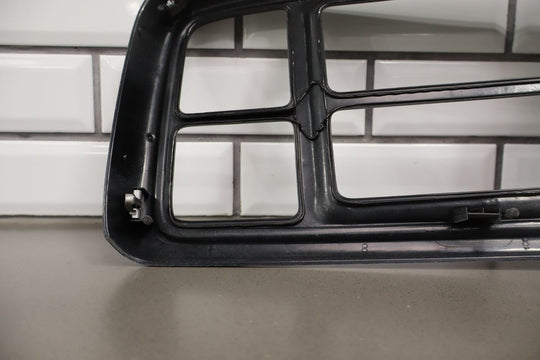 1999 - 2002 GMC Sierra / Silverado GMT800 Radio / Speedometer Cluster Bezel