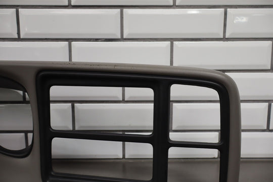 1999 - 2002 GMC Sierra / Silverado GMT800 Radio / Speedometer Cluster Bezel