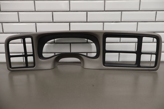 1999 - 2002 GMC Sierra / Silverado GMT800 Radio / Speedometer Cluster Bezel