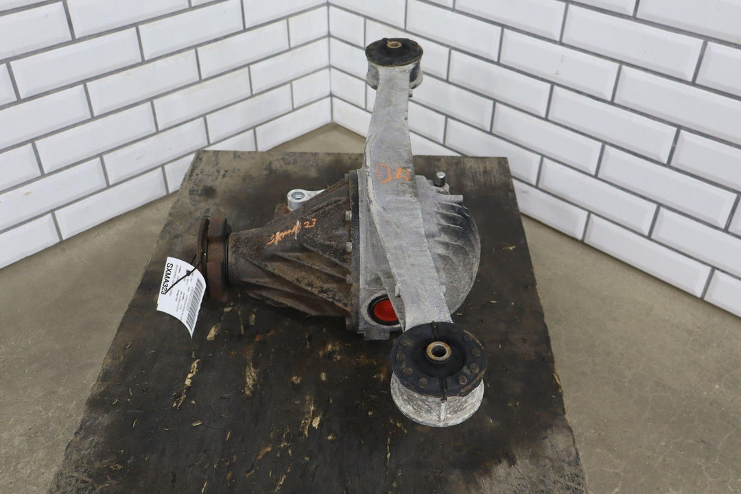 1999 - 2002 Mazda Miata NB 5 - Spd Man Trans Rear 4.30 Locking Differential Carrier