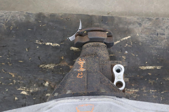 1999 - 2002 Mazda Miata NB 5 - Spd Man Trans Rear 4.30 Locking Differential Carrier