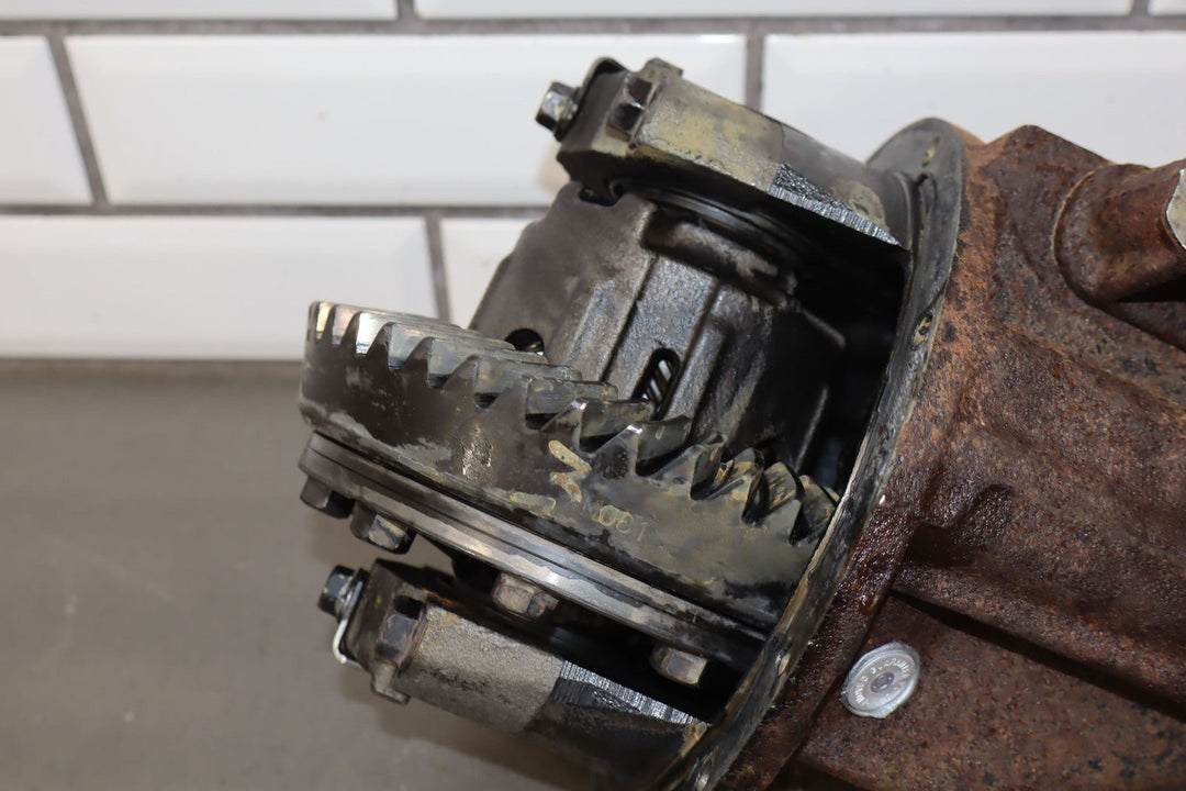 1999 - 2002 Mazda Miata NB 5 - Spd Man Trans Rear 4.30 Locking Differential Carrier