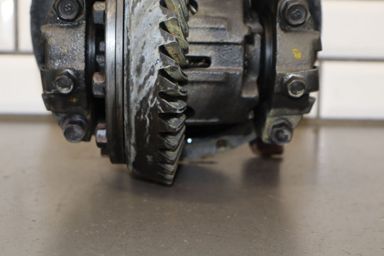 1999 - 2002 Mazda Miata NB 5 - Spd Man Trans Rear 4.30 Locking Differential Carrier