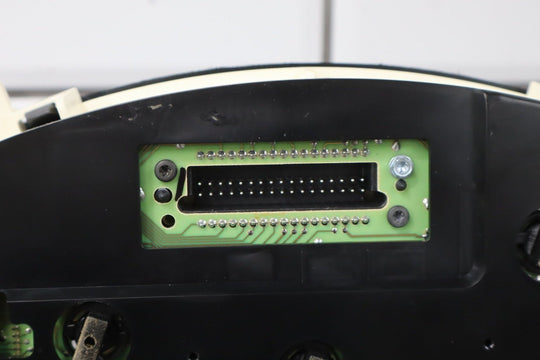 1999 - 2002 Pontiac Firebird - 120 MPH Instrument Cluster 09380652