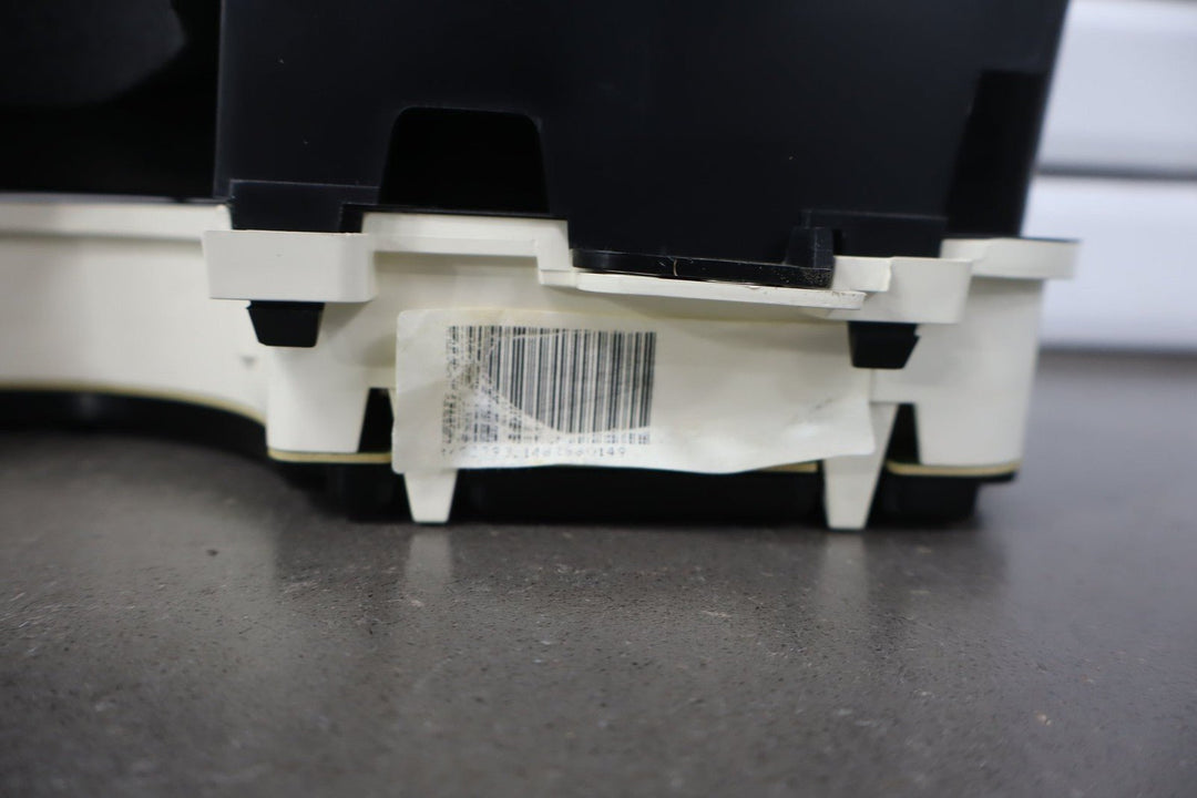 1999 - 2002 Pontiac Firebird - 120 MPH Instrument Cluster 09380652