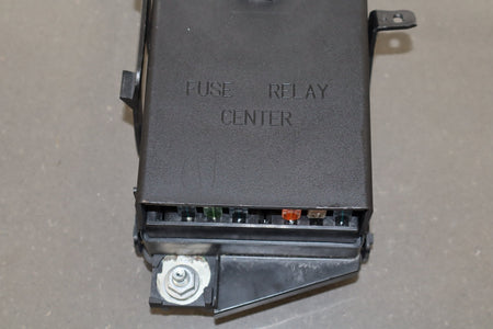 1999-2004 Chevrolet Corvette C5 Interior Fuse Box 12193792