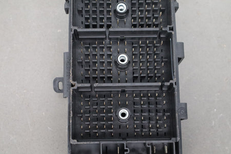 1999-2004 Chevrolet Corvette C5 Interior Fuse Box 12193792