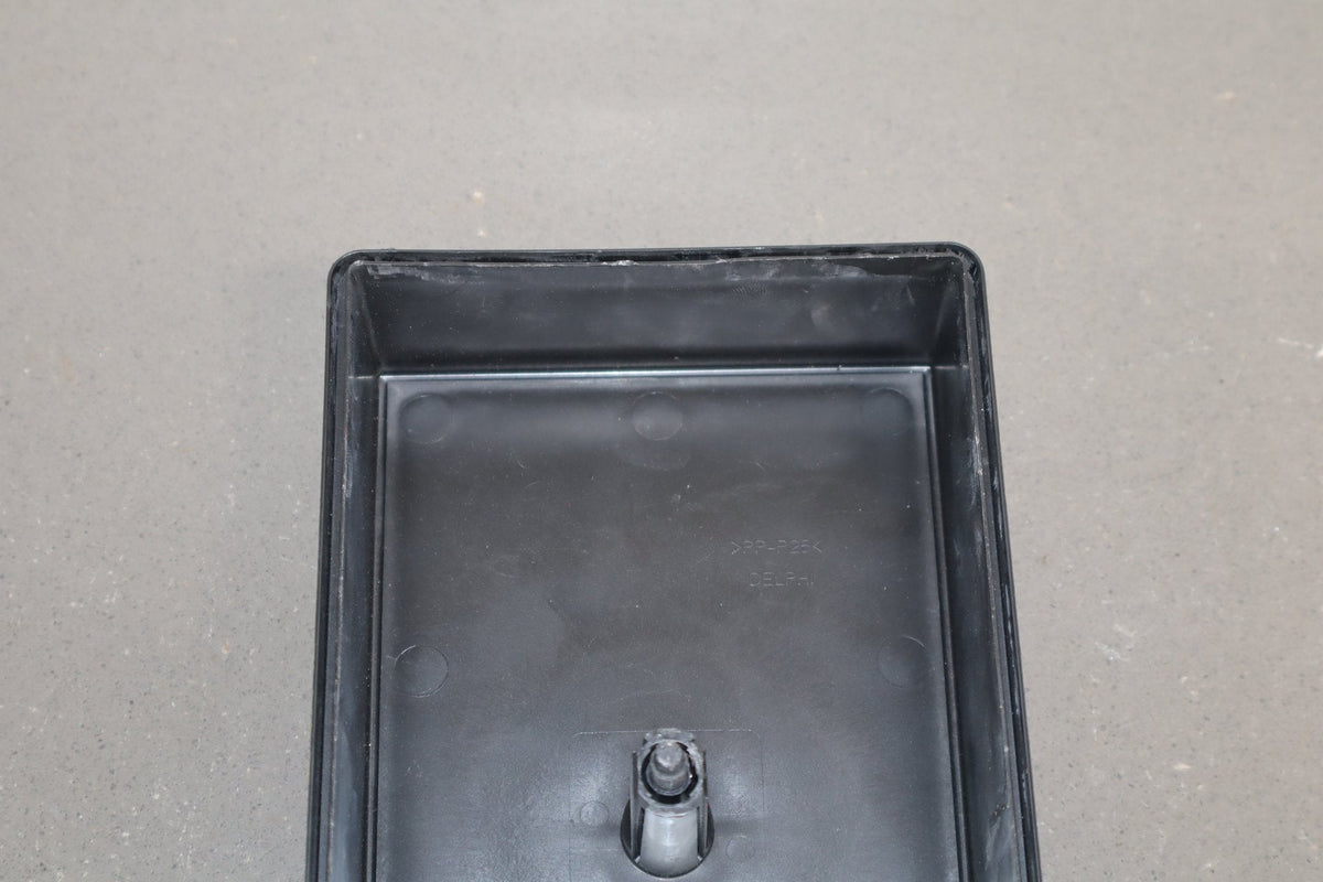 1999-2004 Chevrolet Corvette C5 Interior Fuse Box 12193792