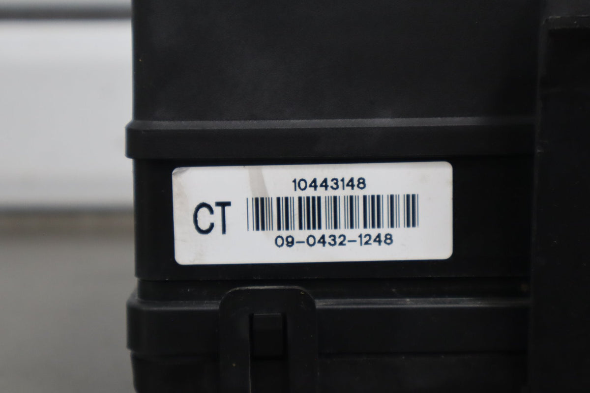 1999-2004 Chevrolet Corvette C5 Interior Fuse Box 12193792
